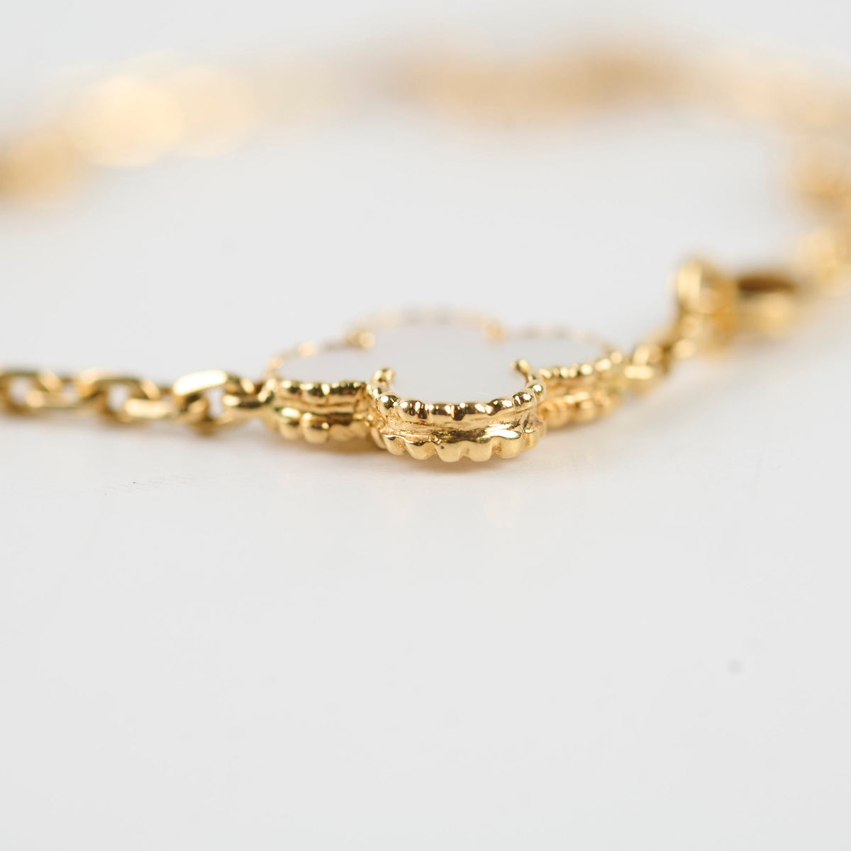 Van Cleef & Arpels Vintage 5 Motifs Alhambra Mother of Pearl MOP Bracelet - photo 5