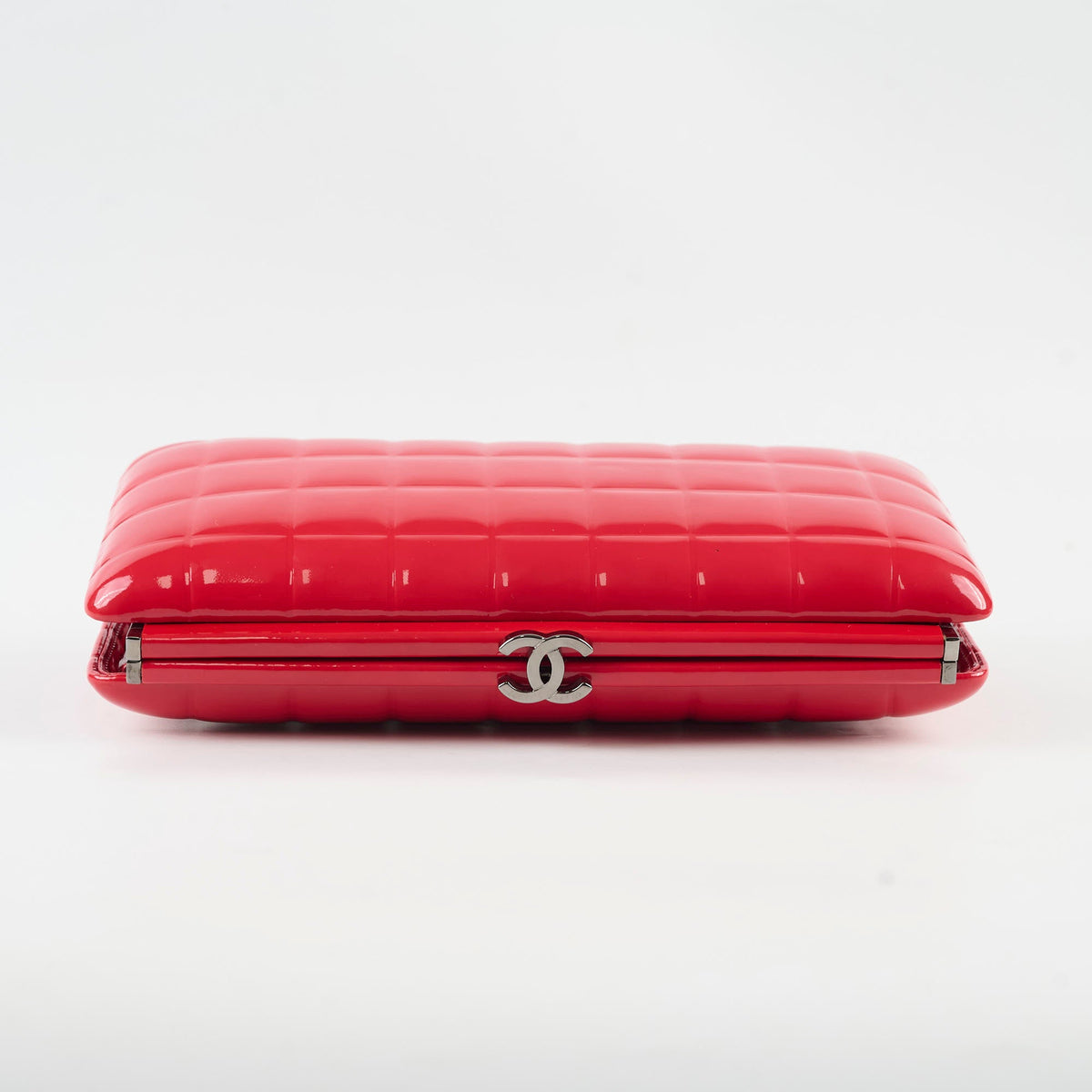 Chanel Red Patent Chocolate Bar Clutch - photo 1