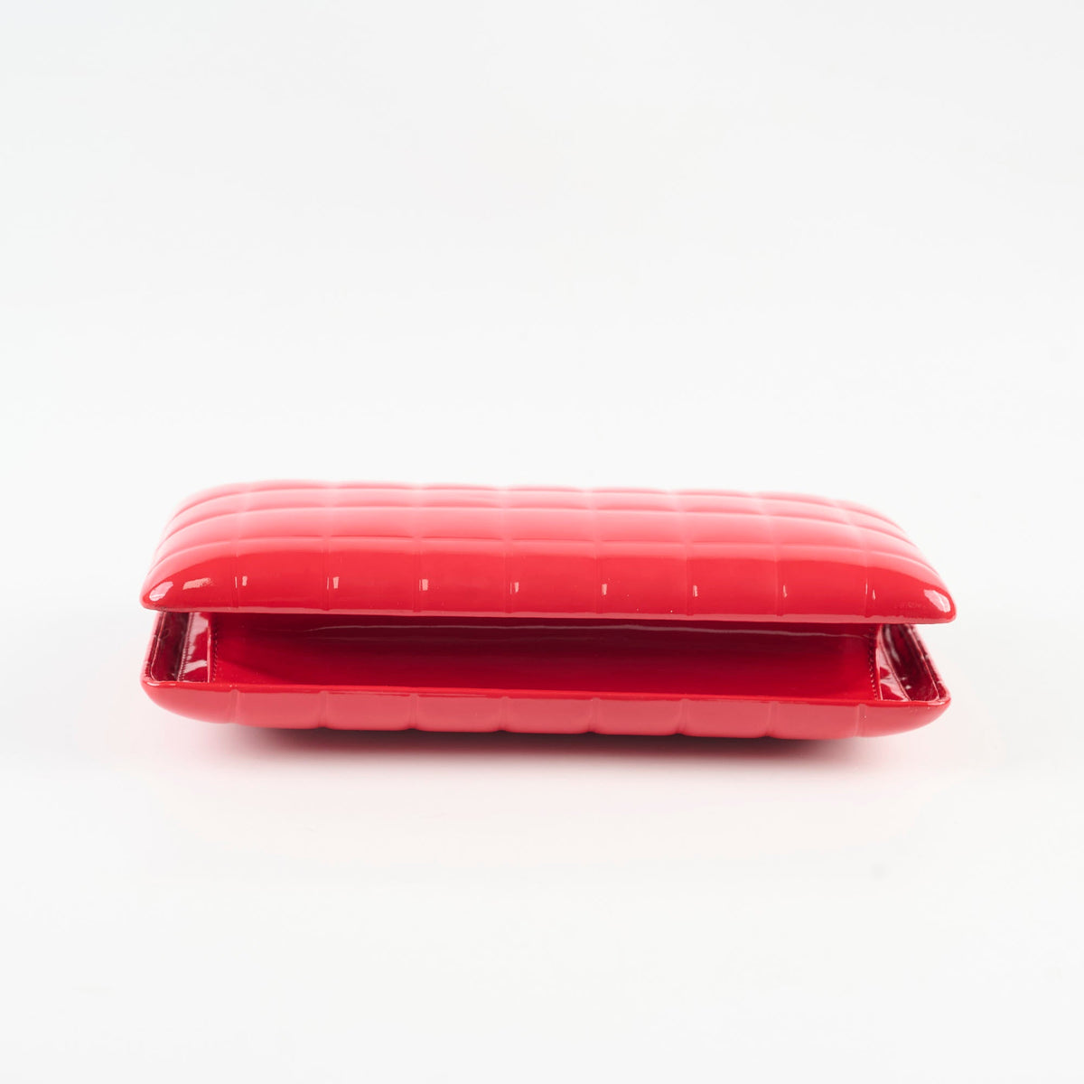 Chanel Red Patent Chocolate Bar Clutch - photo 2