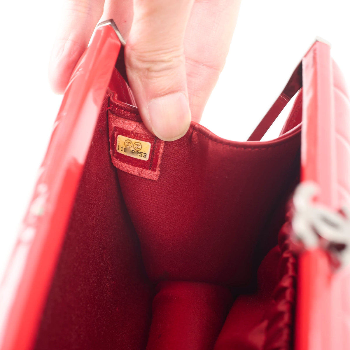 Chanel Red Patent Chocolate Bar Clutch - photo 10