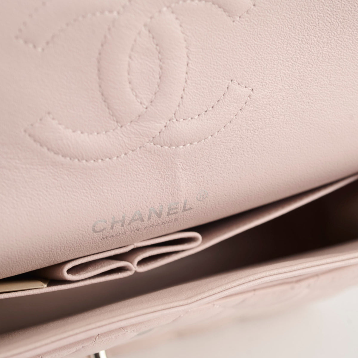 Chanel Medium Classic Flap Light Pink Lambskin - photo 9