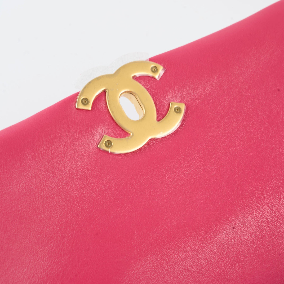 Chanel 19 Small Flap Lambskin Pink - photo 5