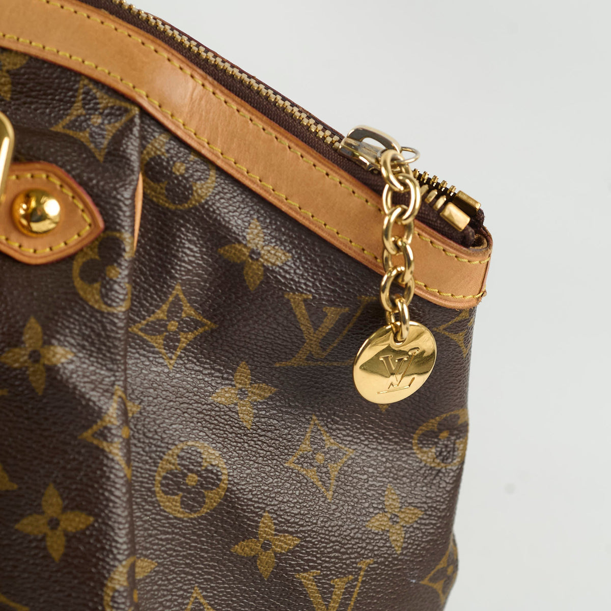 Louis Vuitton Tivoli GM Monogram - photo 8
