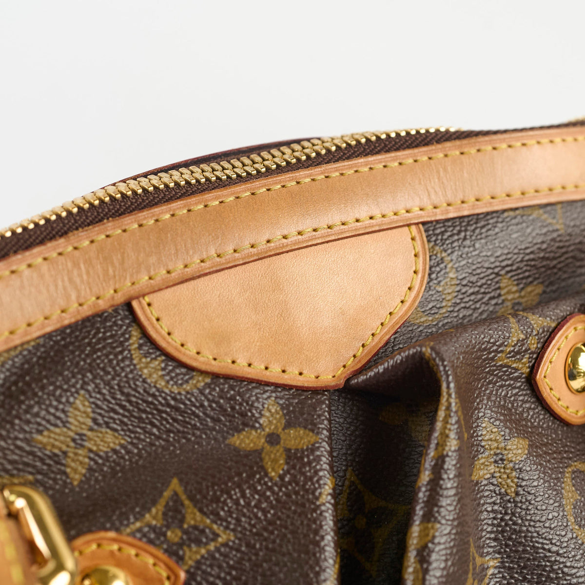 Louis Vuitton Tivoli GM Monogram - photo 9