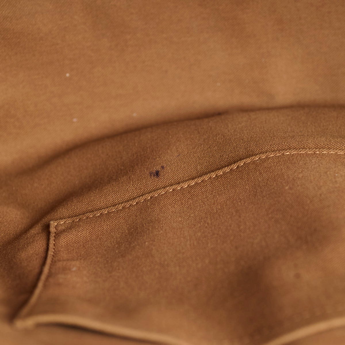 Louis Vuitton Tivoli GM Monogram - photo 11