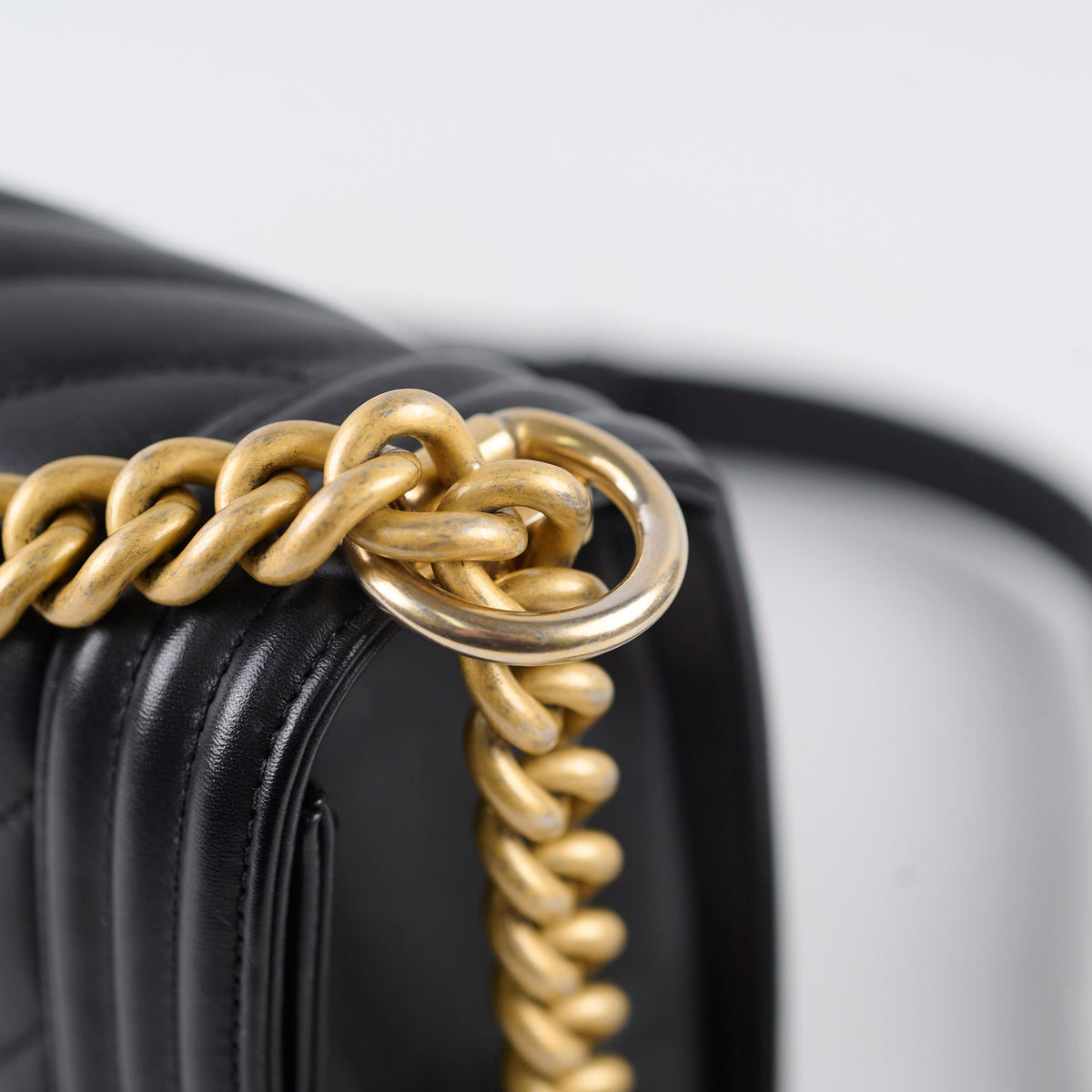 Chanel Old Medium Chevron Lambskin Series 25 - photo 6