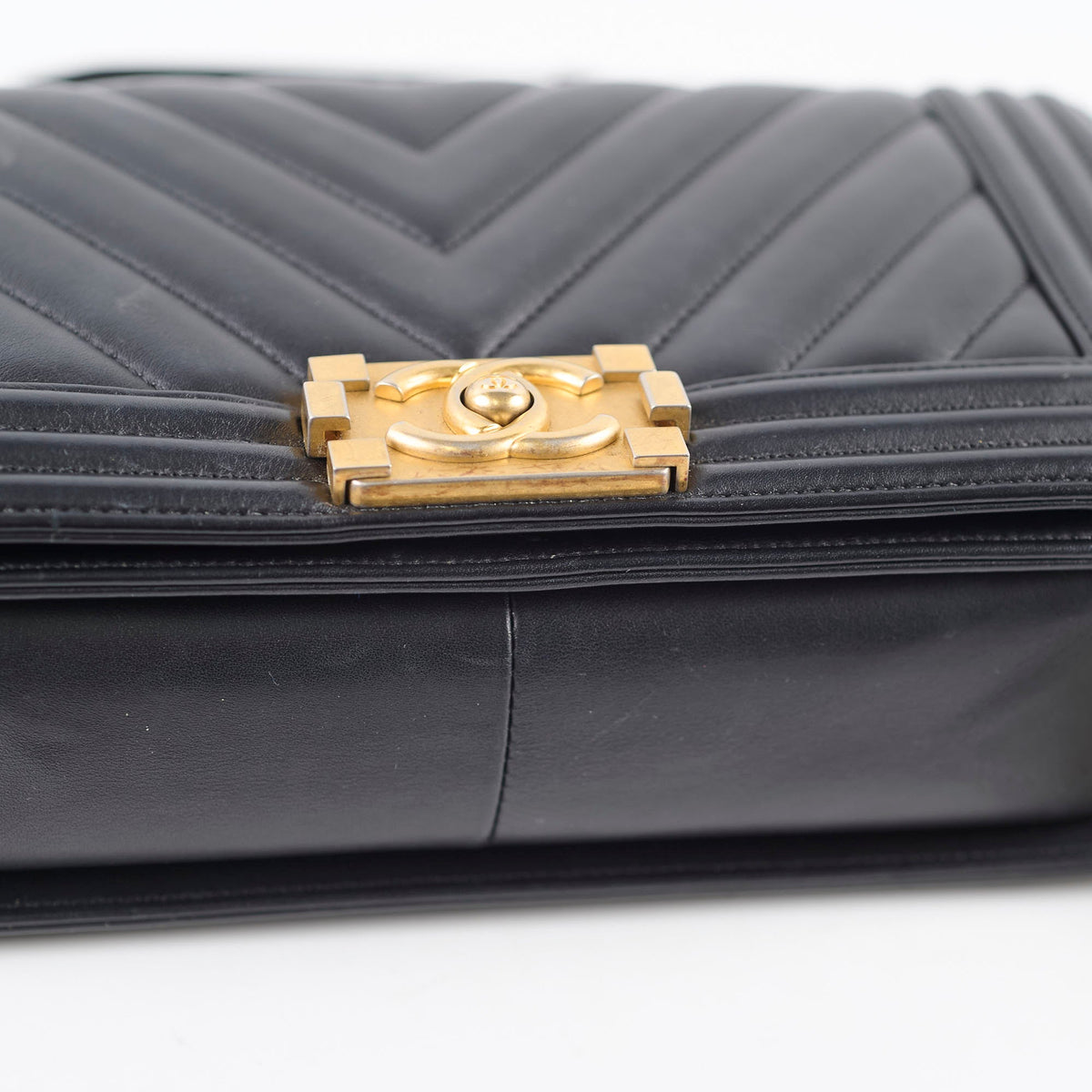 Chanel Old Medium Chevron Lambskin Series 25 - photo 17