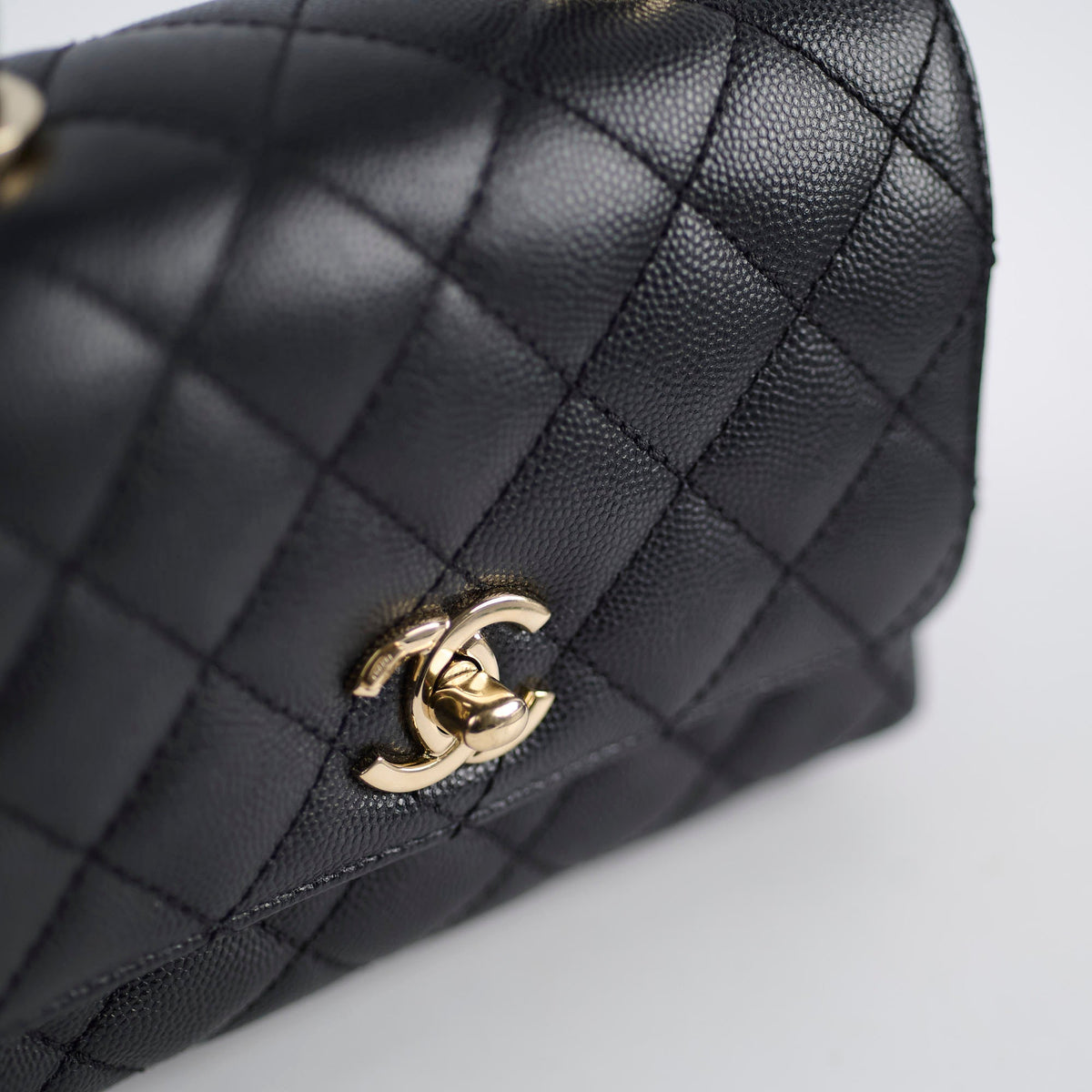Chanel Mini Coco Handle Caviar Black - photo 9