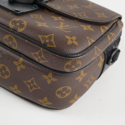 Louis Vuitton S Lock Messenger Monogram - photo 12