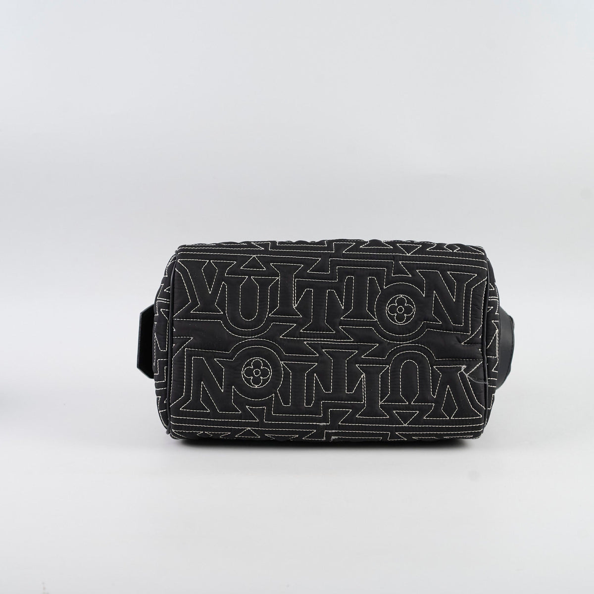 Louis Vuitton Dopp Kit Pouch Black Nylon - photo 4