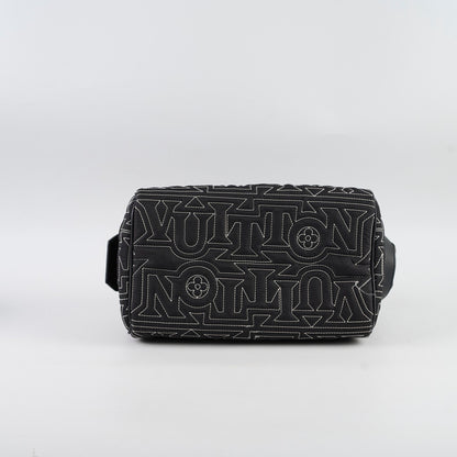 Louis Vuitton Dopp Kit Pouch Black Nylon - photo 4