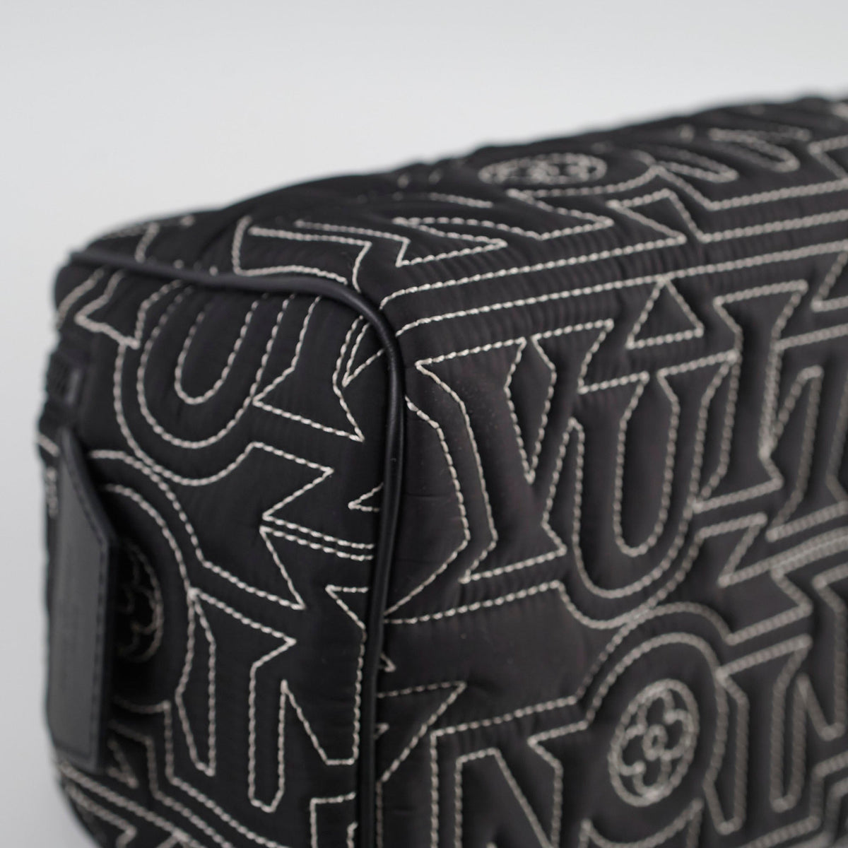 Louis Vuitton Dopp Kit Pouch Black Nylon - photo 5