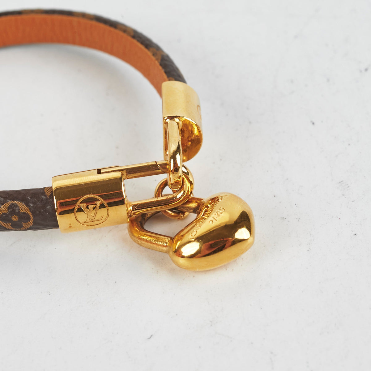 Louis Vuitton Mono Bracelet - photo 6