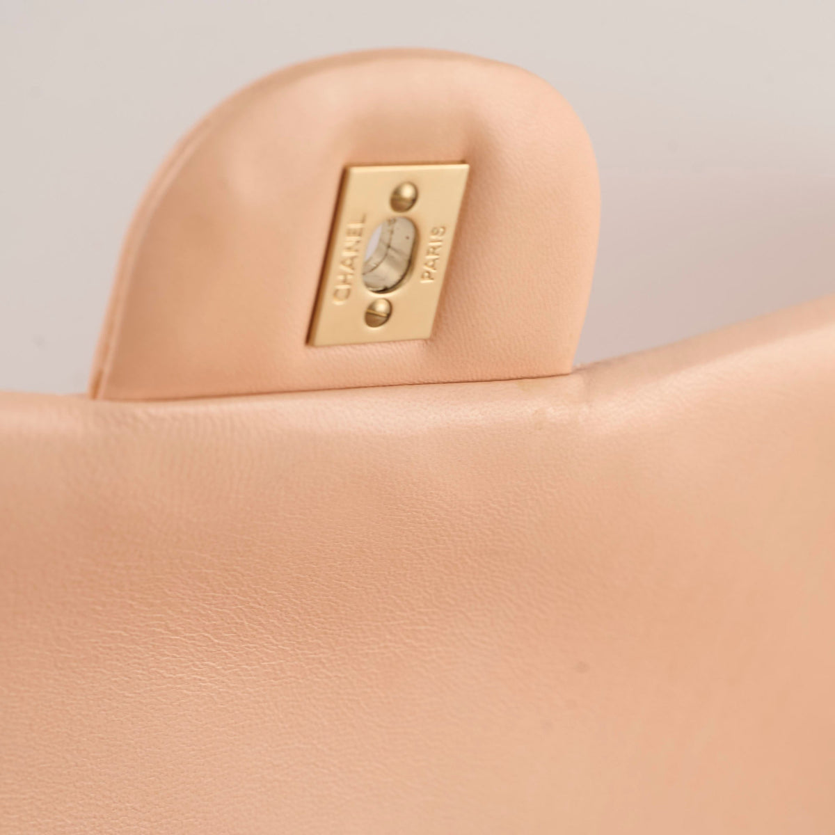Chanel Maxi Flap Beige/Nude - photo 11