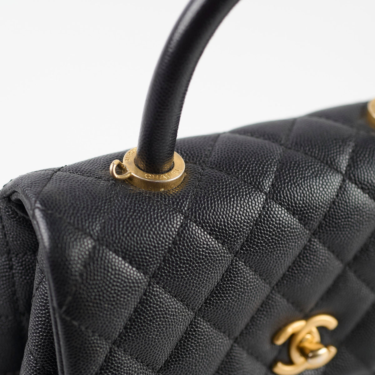 Chanel Small Coco Handle Caviar Black - photo 9