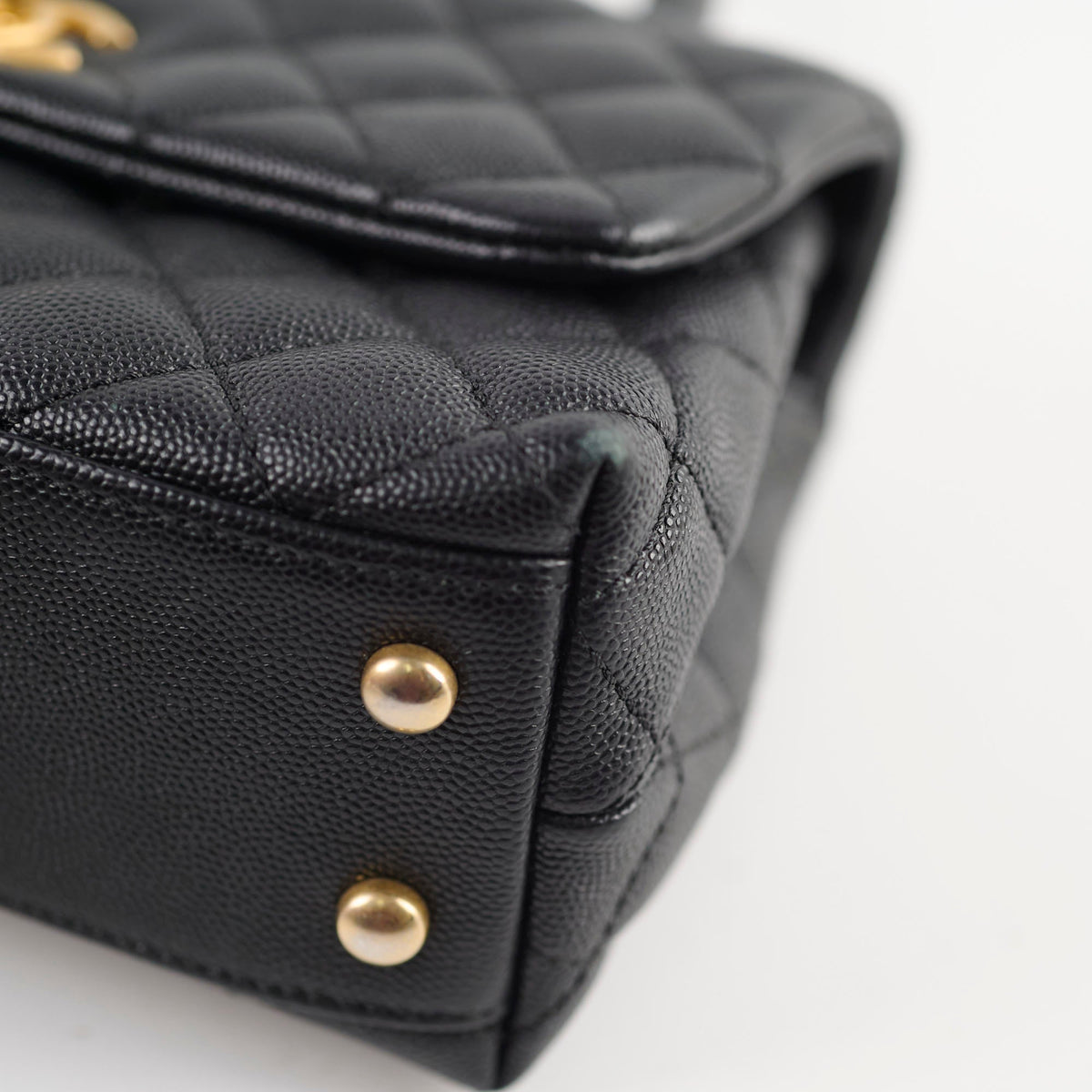 Chanel Small Coco Handle Caviar Black - photo 18