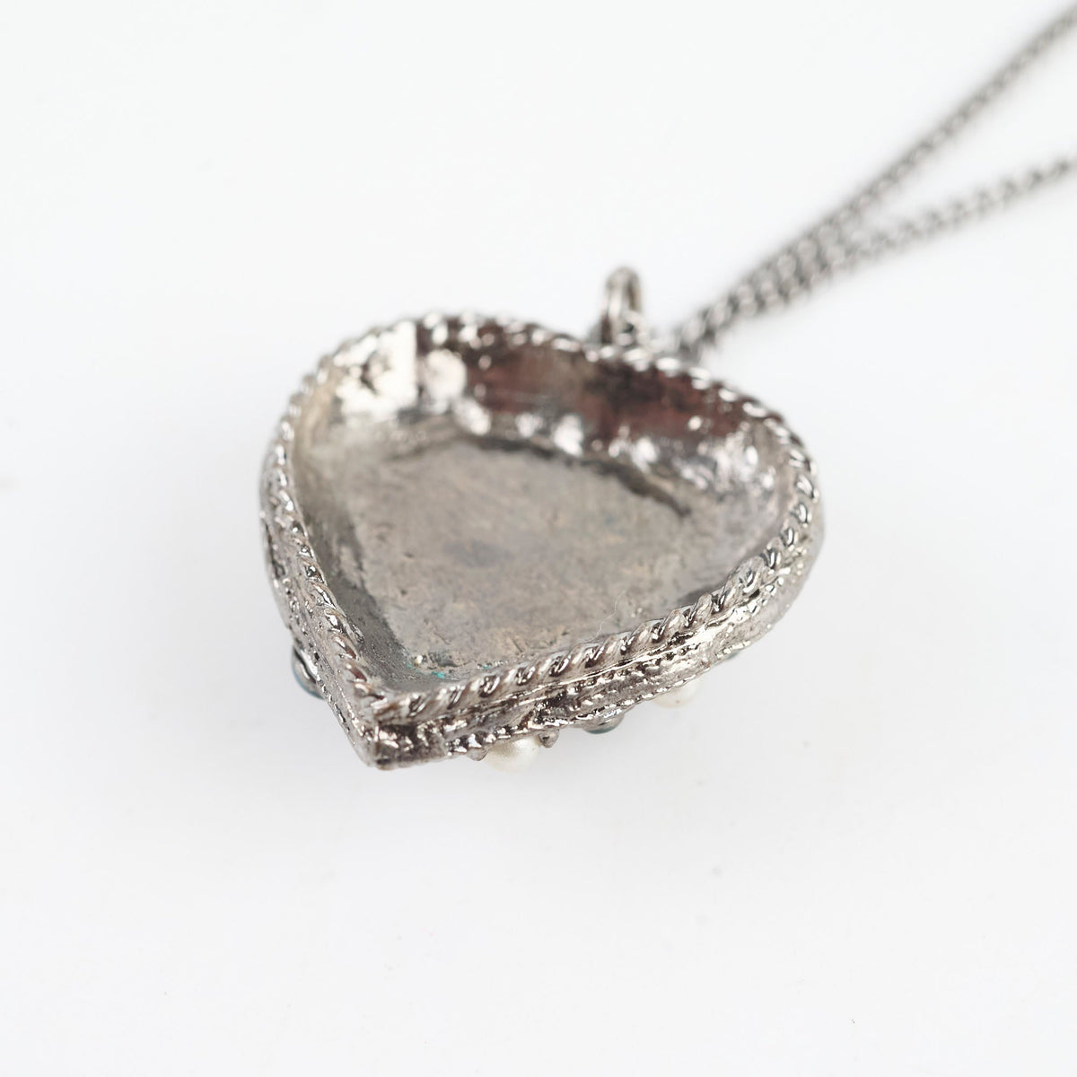 Chanel Heart Necklace Gunmetal with Pearls Costumer Jewellery - photo 9