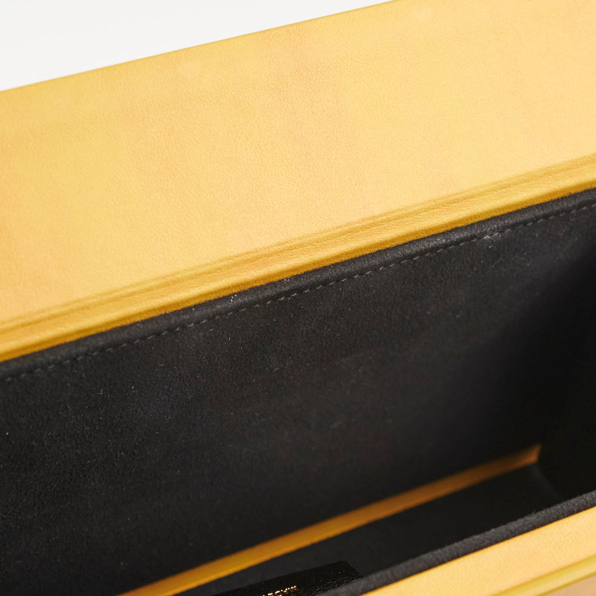 Fendi Horizontal Box Shoulder Bag Yellow - photo 7