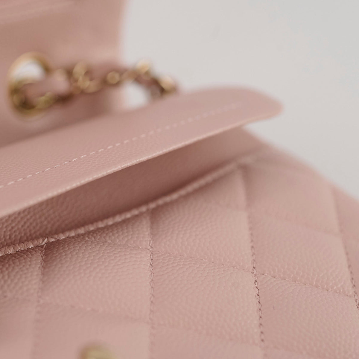 Chanel Small Classic Double Flap Rose Clair Caviar - photo 9