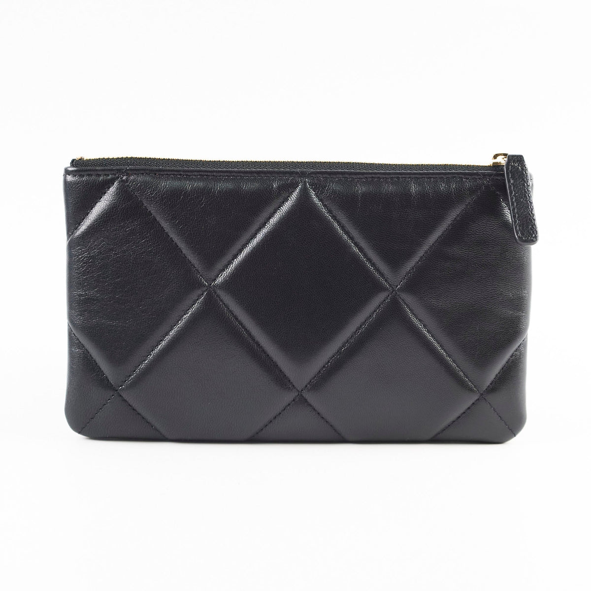 Chanel 19 O Case Black 30 Series - photo 2