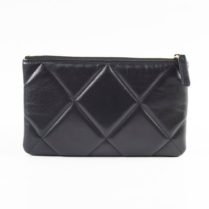 Chanel 19 O Case Black 30 Series - photo 2
