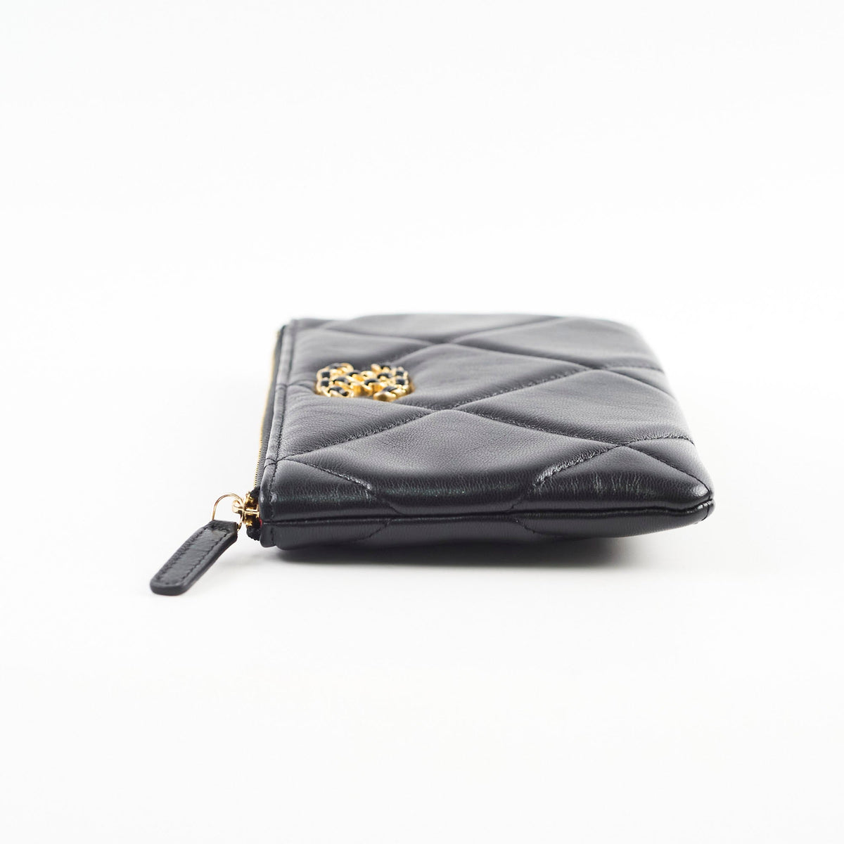 Chanel 19 O Case Black 30 Series - photo 3