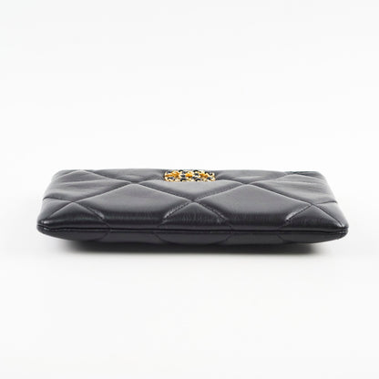 Chanel 19 O Case Black 30 Series - photo 4