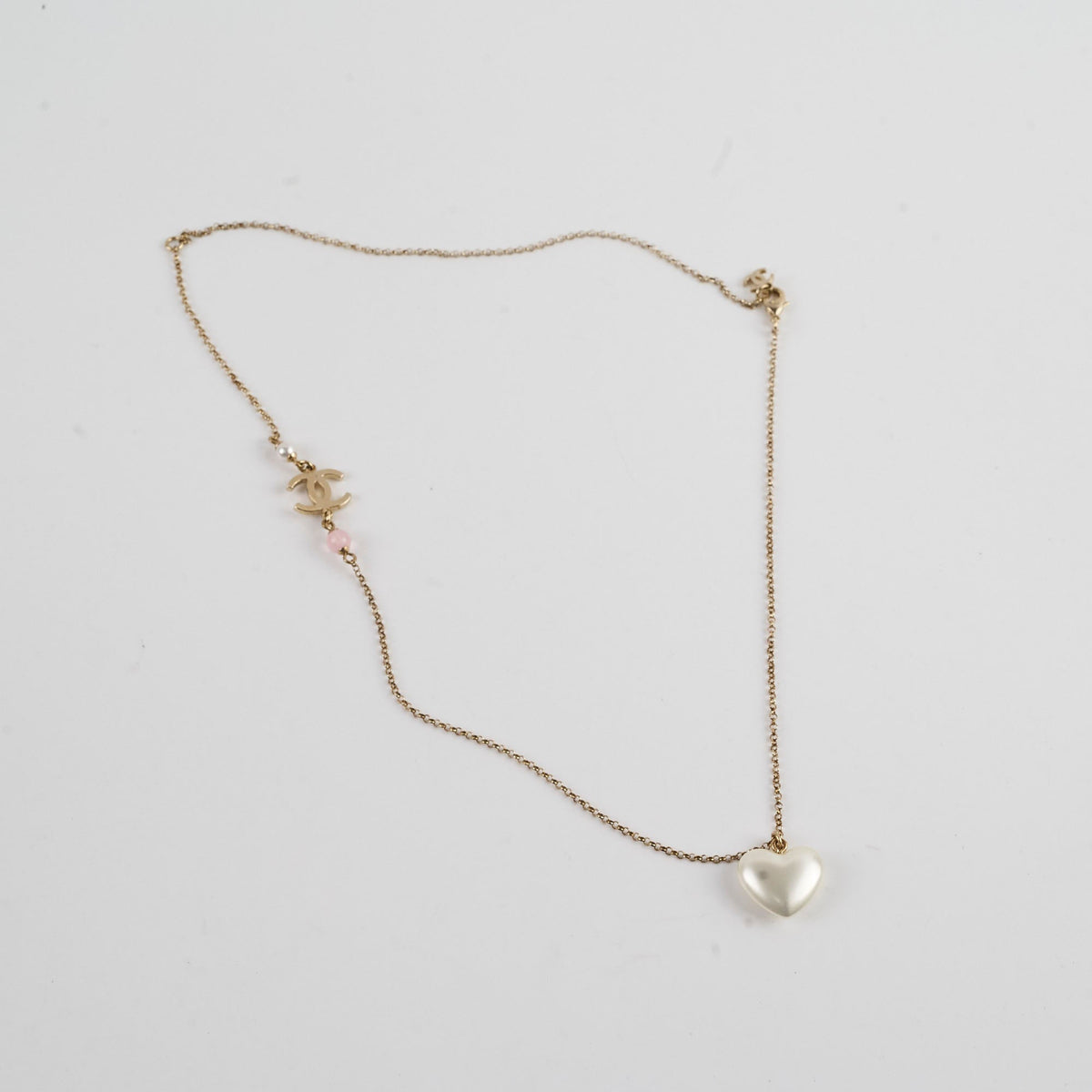 Chanel CC Heart Pearly Necklace - photo 2
