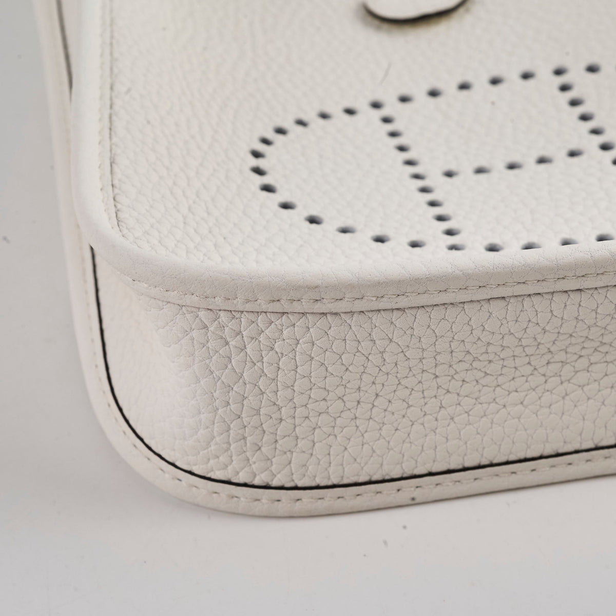 Hermes Evelyne 16 New White Clemence B Stamp - photo 9