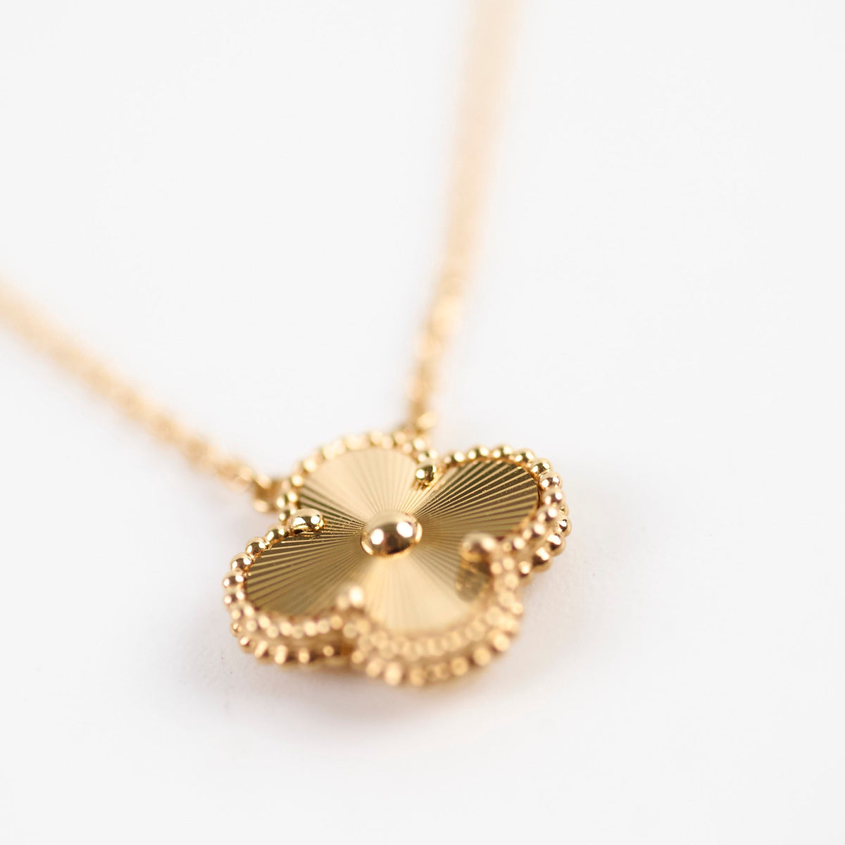 Van Cleef & Arpels Vintage Alhambra Necklace Gold Guilloche 2022 - photo 5