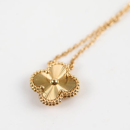Van Cleef & Arpels Vintage Alhambra Necklace Gold Guilloche 2022 - photo 6