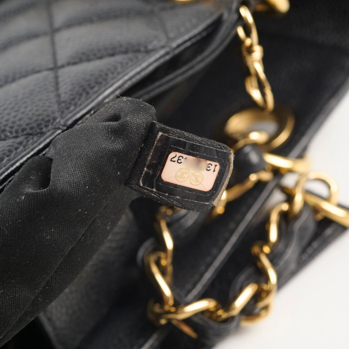 Chanel Caviar Petite Tote PST Black - photo 6