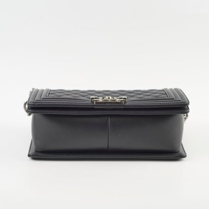 Chanel Old Medium Boy Black Microchipped - photo 4