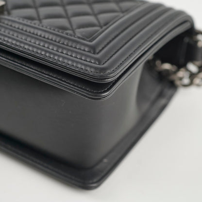Chanel Old Medium Boy Black Microchipped - photo 10