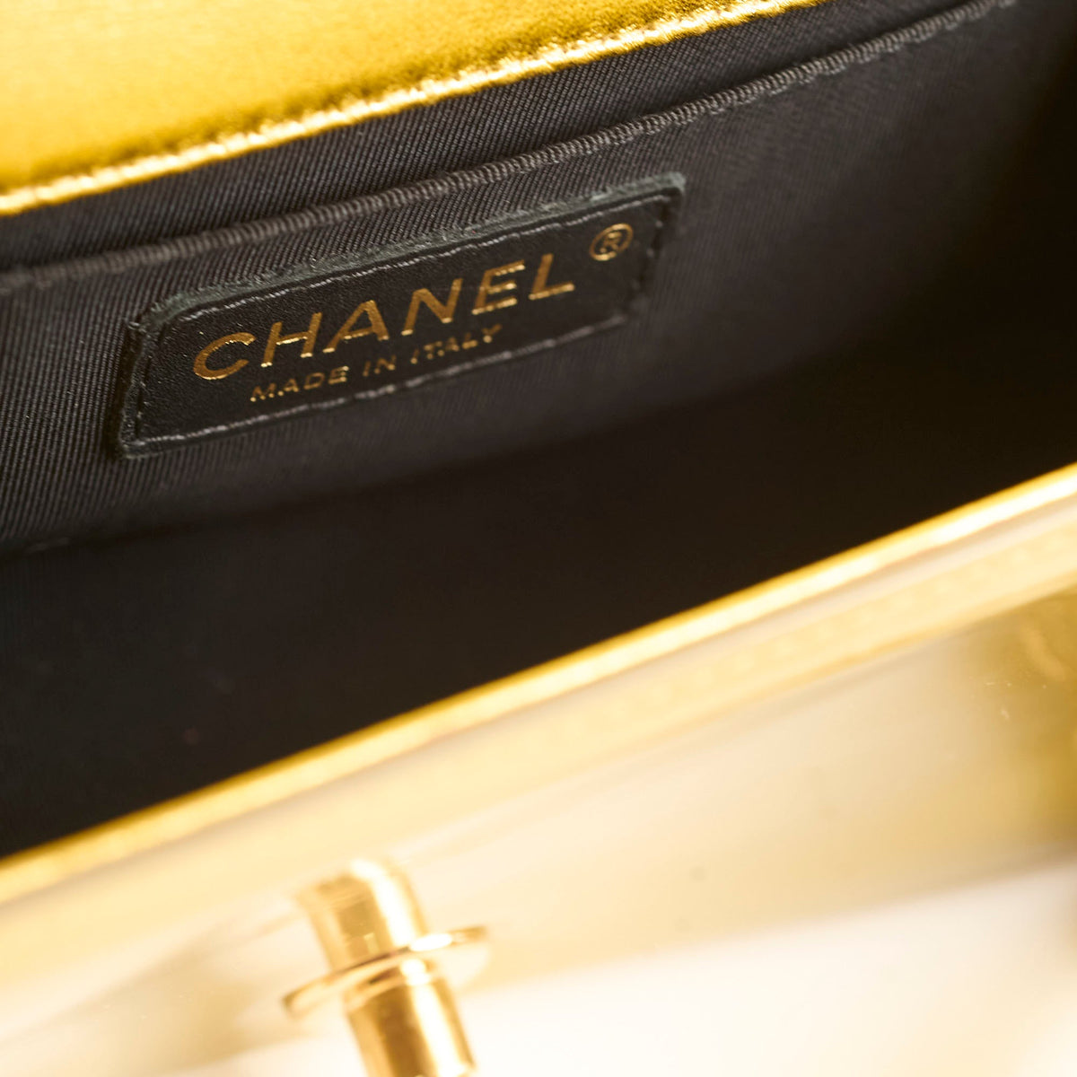 Chanel Small Boy Gold 19 Series - photo 7