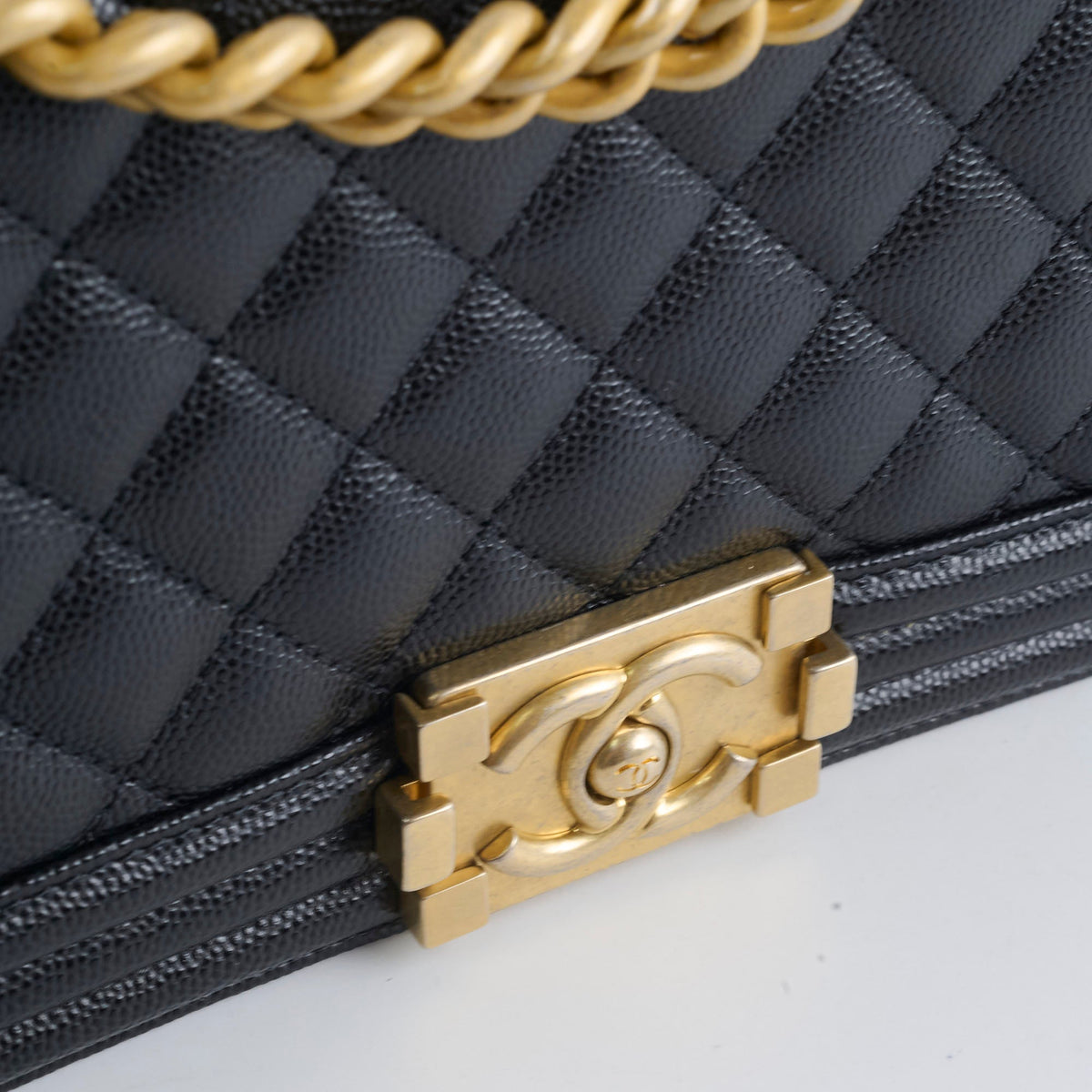 Chanel Caviar Old Medium Bag Black Series 28 - photo 16
