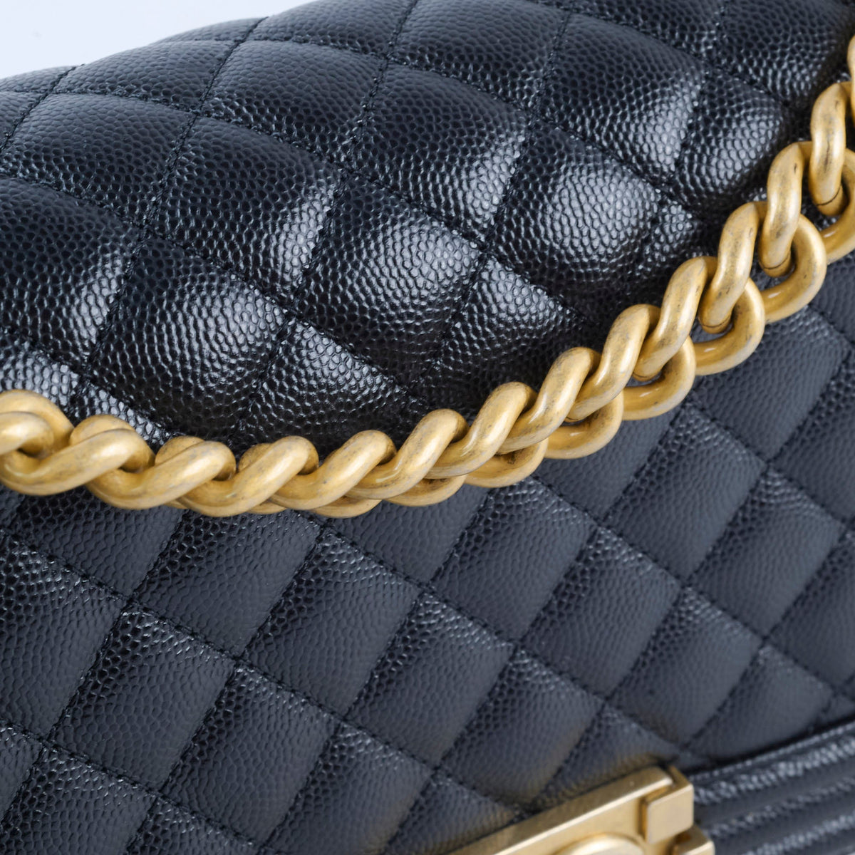 Chanel Caviar Old Medium Bag Black Series 28 - photo 15