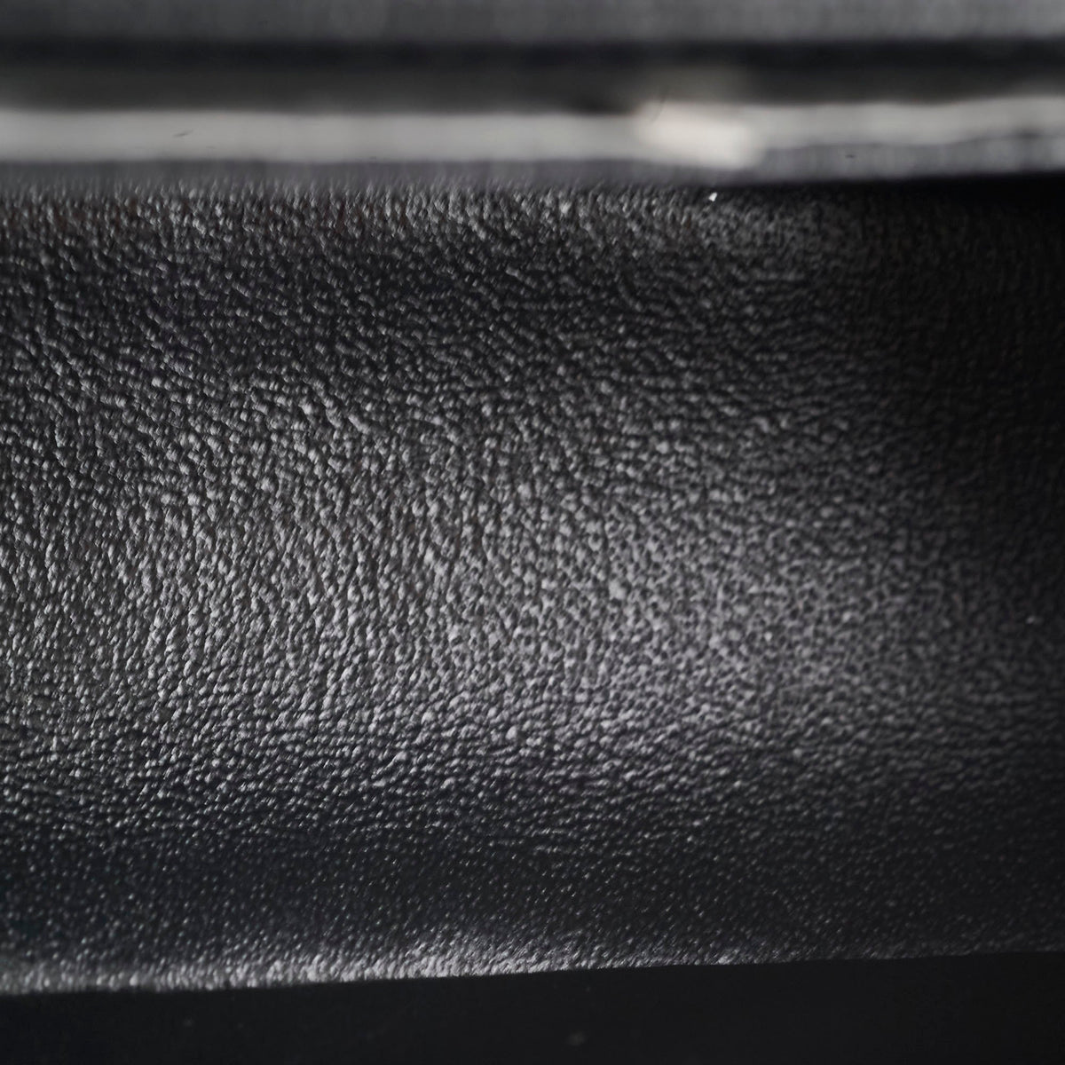 Chanel Caviar Mini Rectangular Black Series 26 - photo 5
