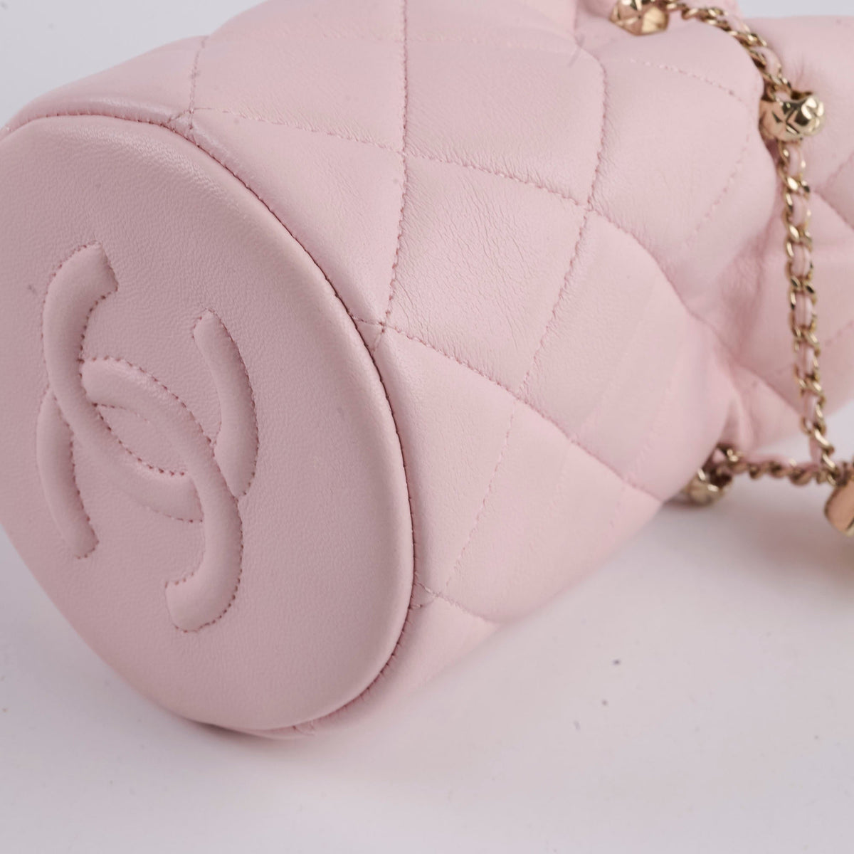 Chanel Micro Drawstring Bucket Bag Light Pink Series 32 - photo 7
