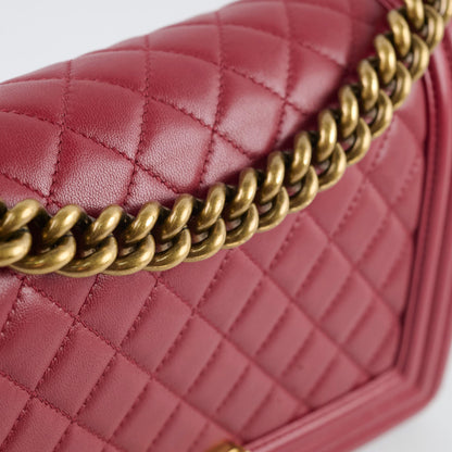 Chanel Old Medium Lambskin Red Series 19 - photo 13