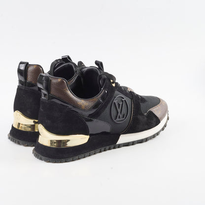 Louis Vuitton Run Away Sneaker Size 37 - photo 3