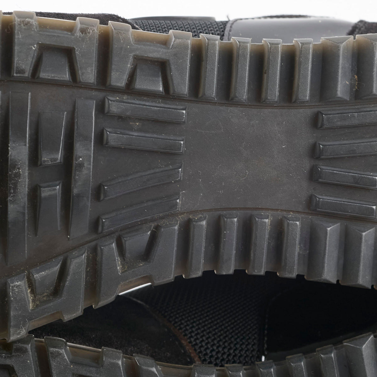 Louis Vuitton Run Away Sneaker Size 37 - photo 14