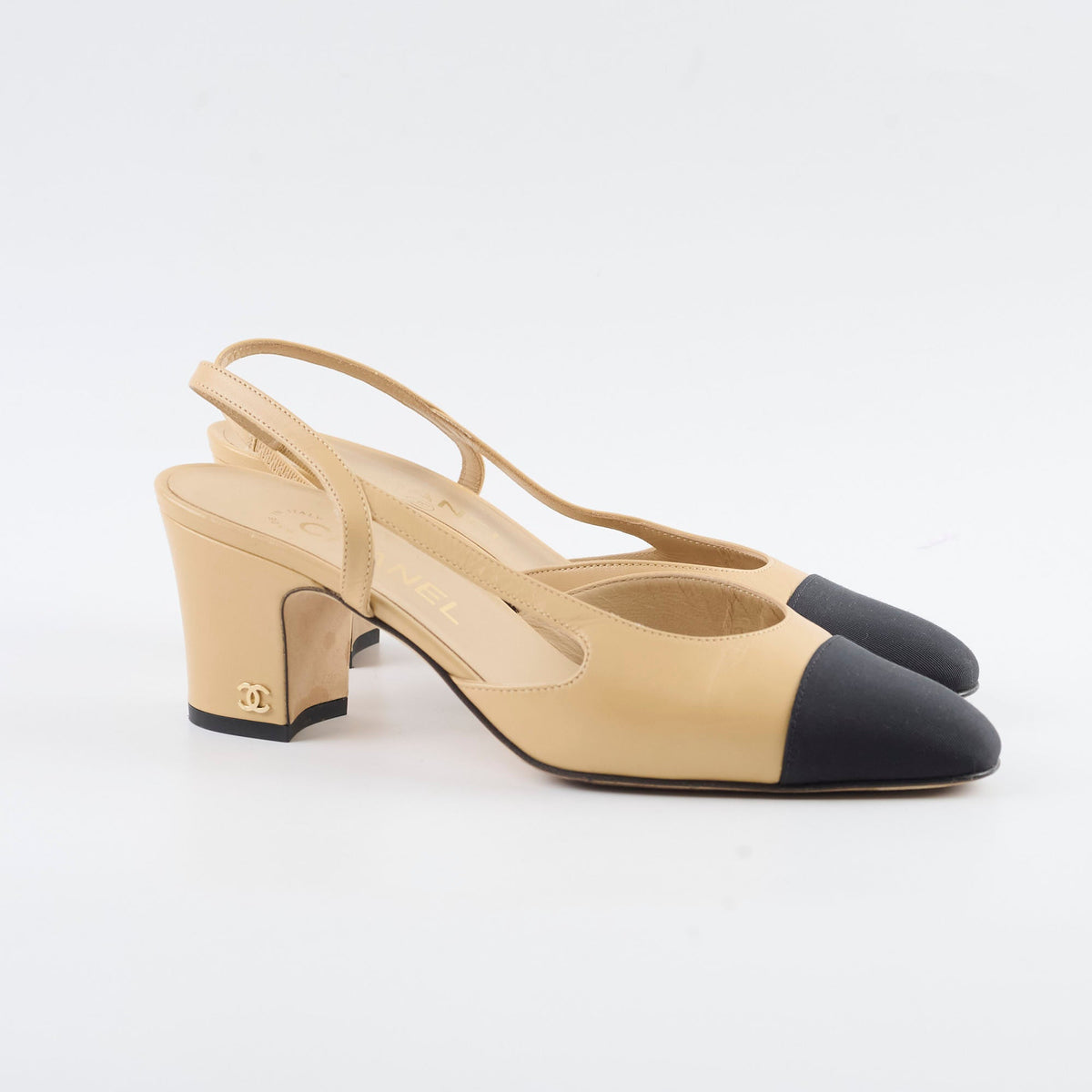 Chanel Pumps Slingbacks Beige Size 37.5 - photo 2