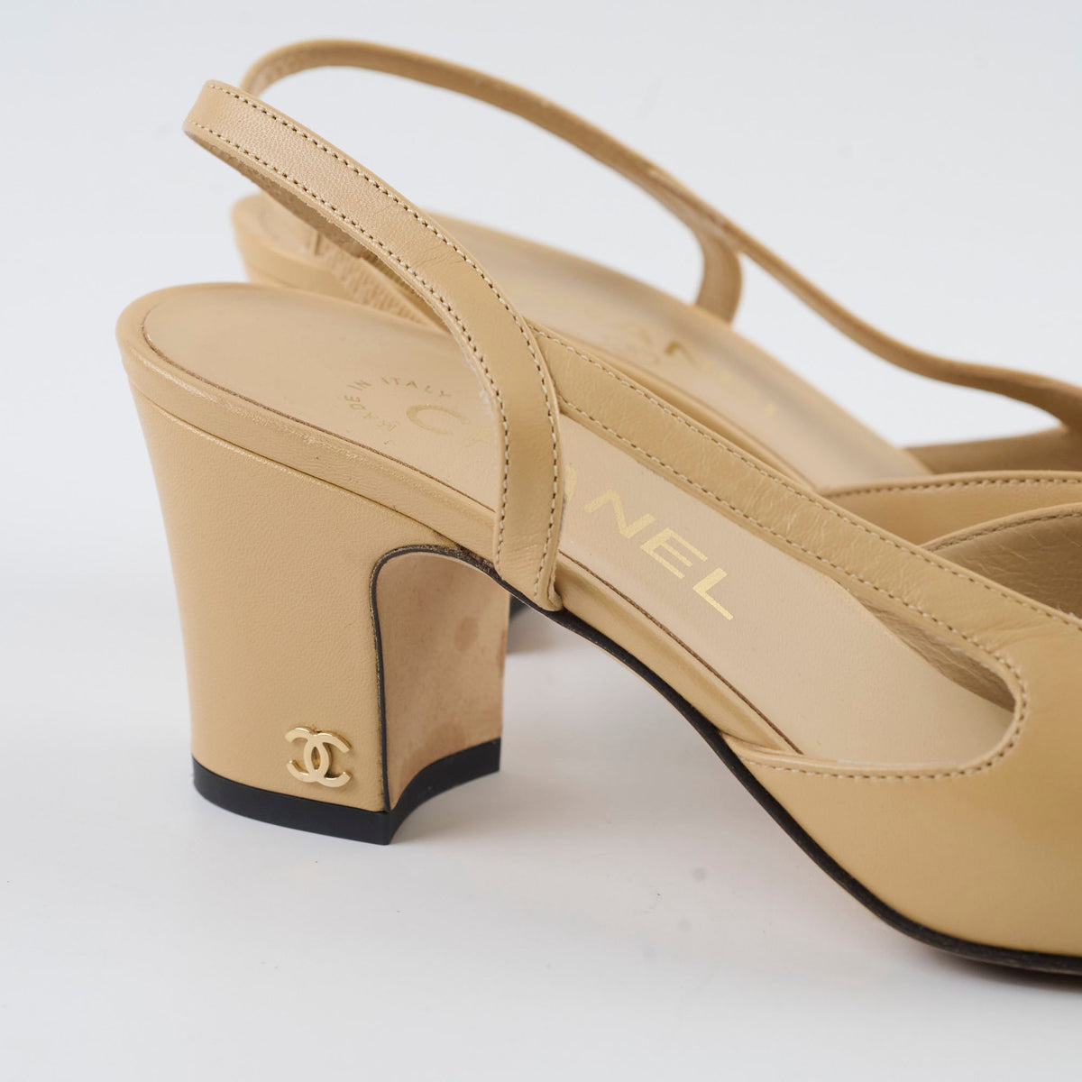 Chanel Pumps Slingbacks Beige Size 37.5 - photo 9
