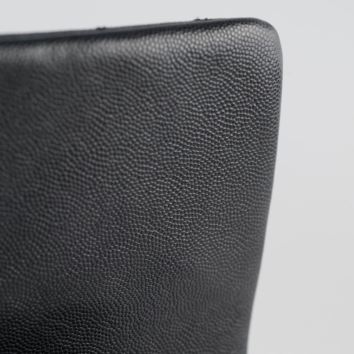 Chanel Medium Coco Handle Black Caviar - photo 8