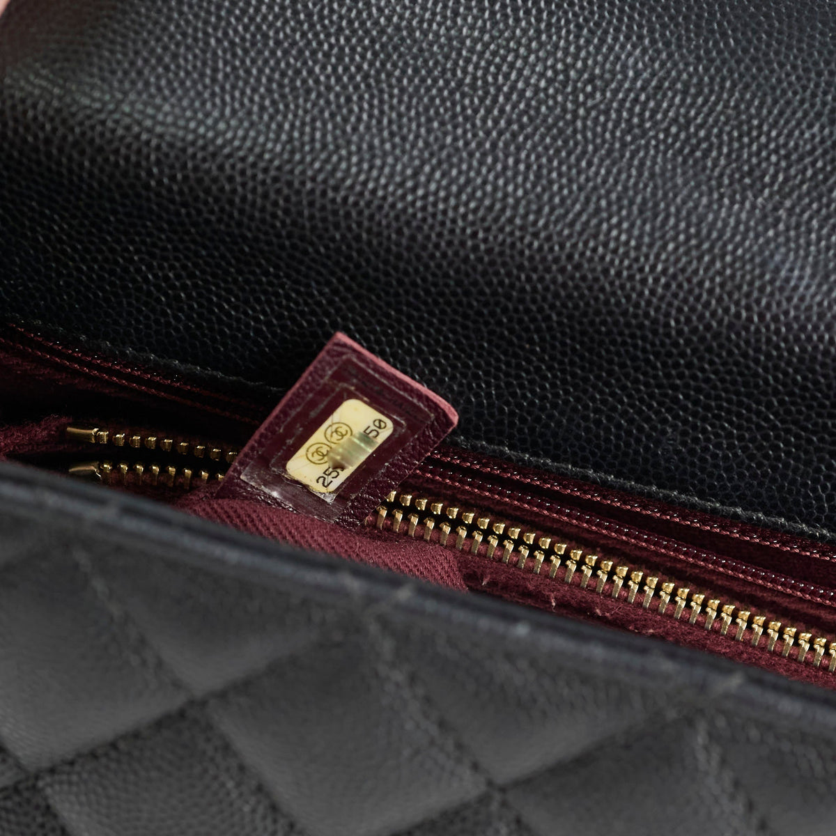 Chanel Medium Coco Handle Black Caviar - photo 6