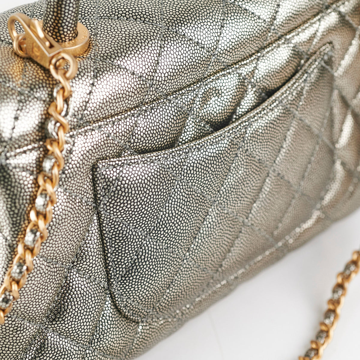 Chanel Small Coco Handle Metallic Silver 28 Series - photo 13