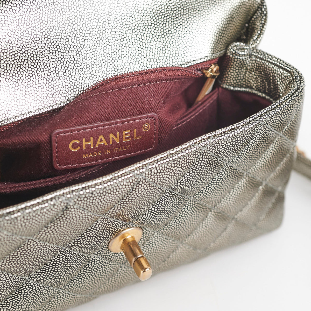 Chanel Small Coco Handle Metallic Silver 28 Series - photo 9