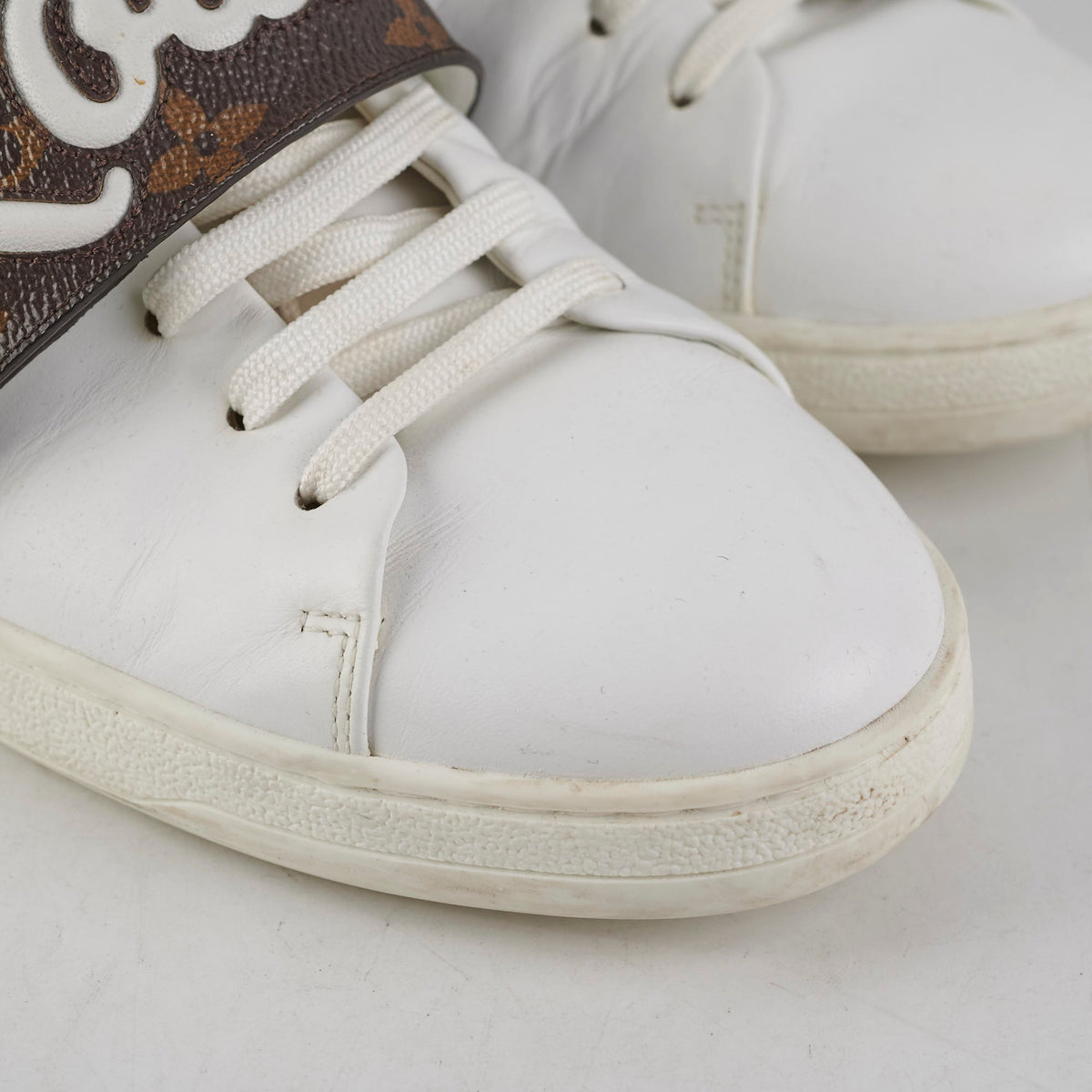 Louis Vuitton Canvas/Leather Sneakers Size 40 - photo 9