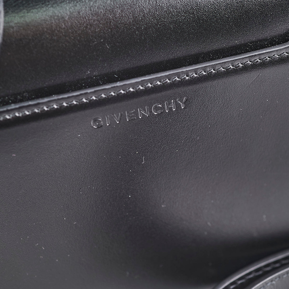 Givenchy Small 4G Black Calfskin - photo 8